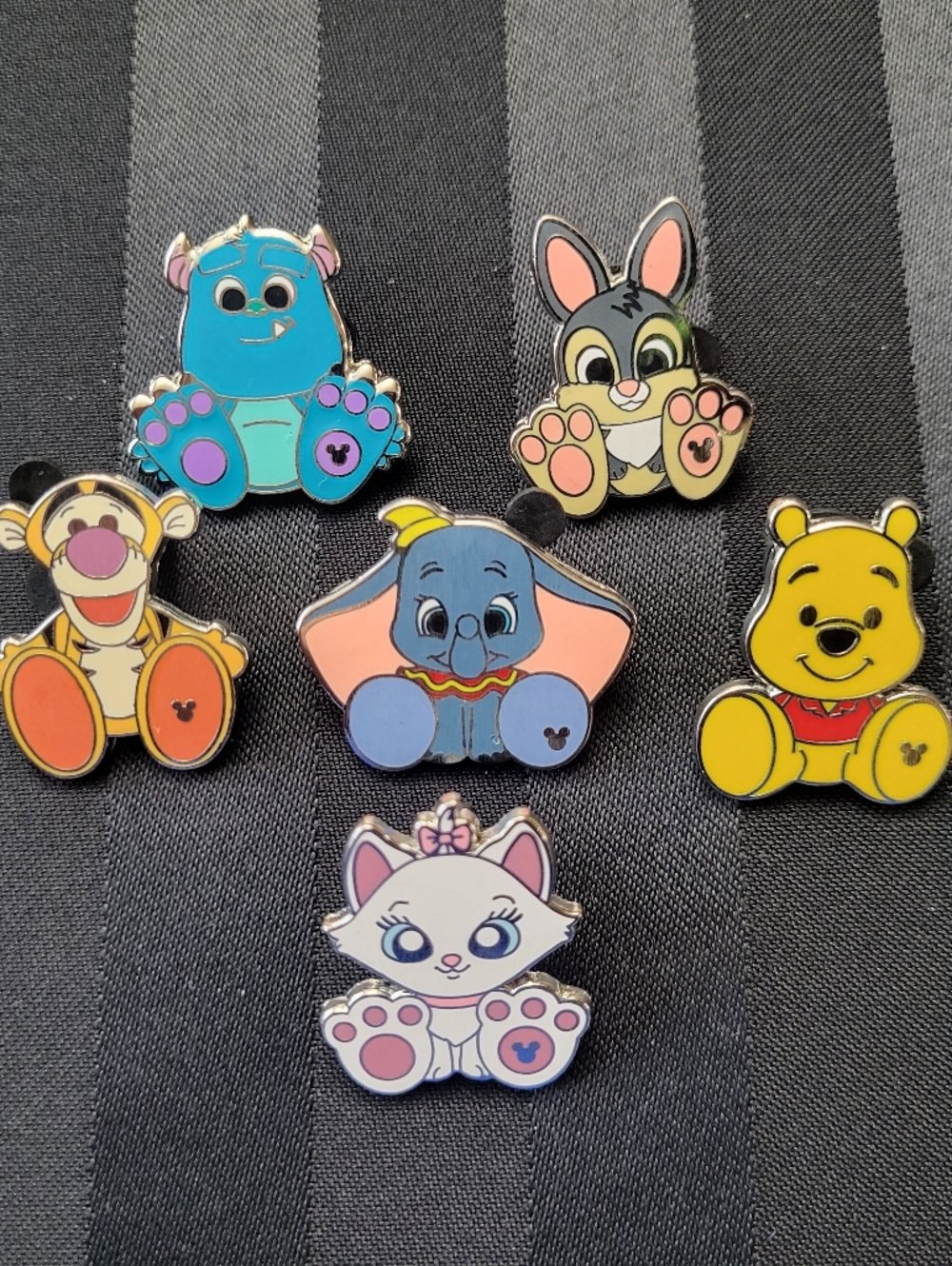 Disney Hidden Mickey Big Feet Plush Pins - Marie Dumbo Pooh Tigger Sully Thumper